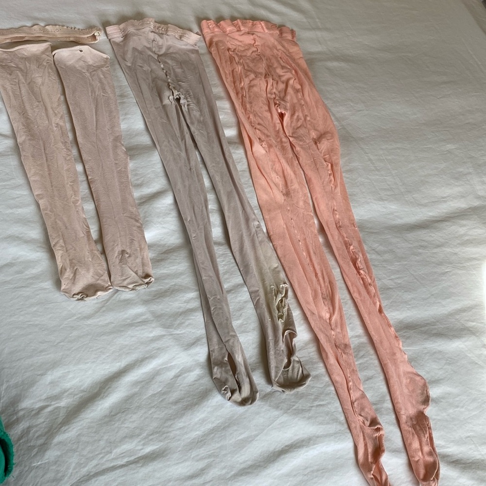 Capezio L/XL Pink Convertible Transition Tights 2.5 pairs